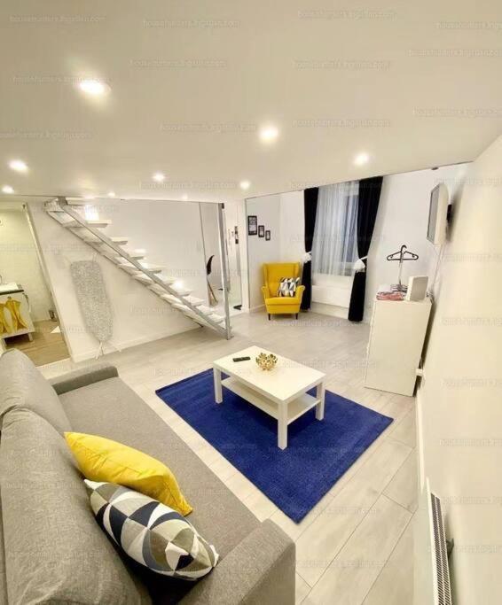 Appartement Keleti Palyaudvar Train Station-home